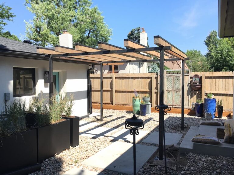 Steel and wood structure.